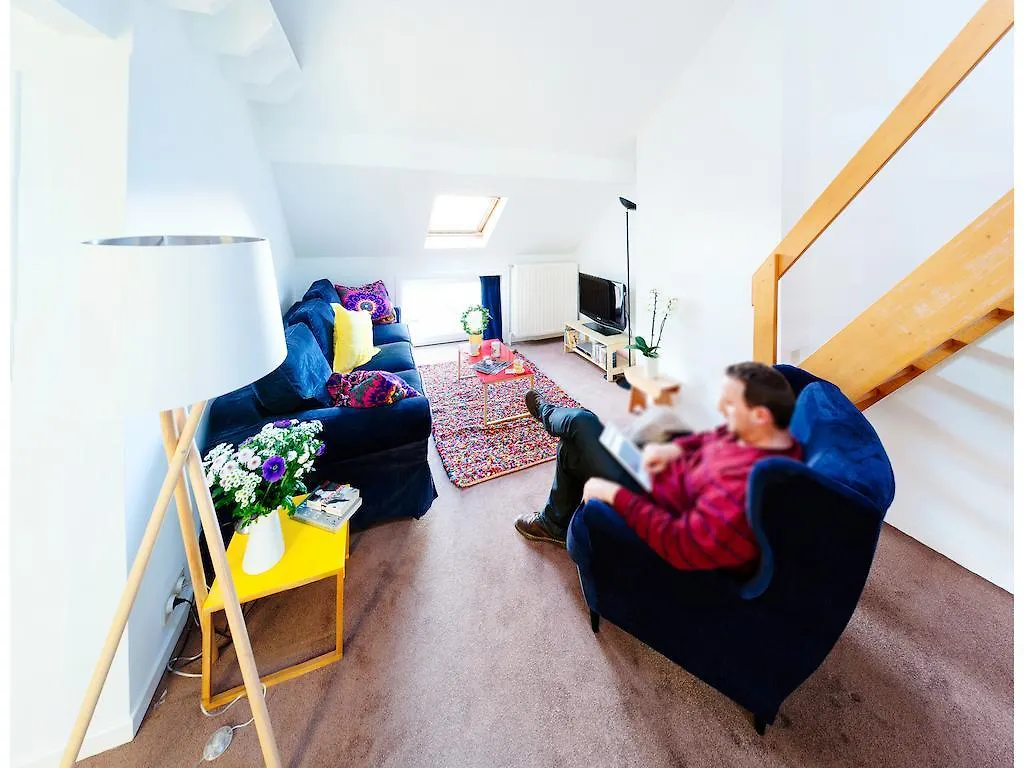 Etterbeek B&B Place Jourdan לינה וארוחת בוקר בריסל